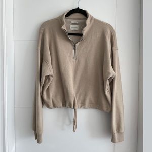 American Eagle size medium hoodie. Half zip with drawstring waist. Worn once.